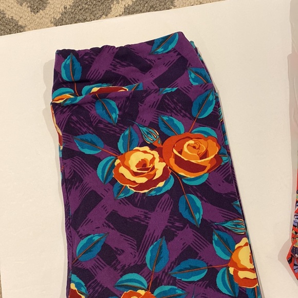 LuLaRoe Leggings bundle of five pairs - Picture 2 of 6